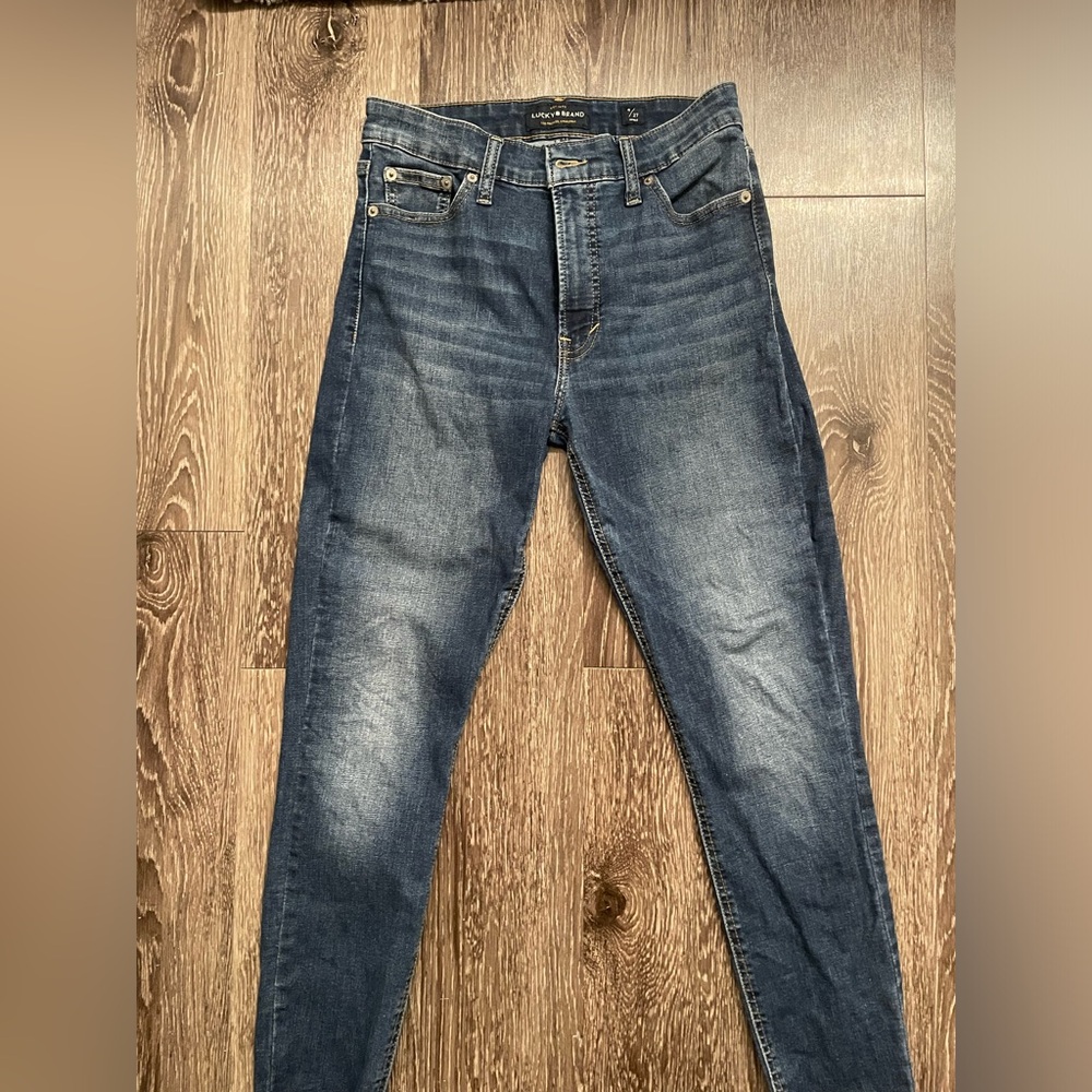 Lucky Brand // Skinny Jean